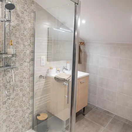 Des Frangines Tatil Evi