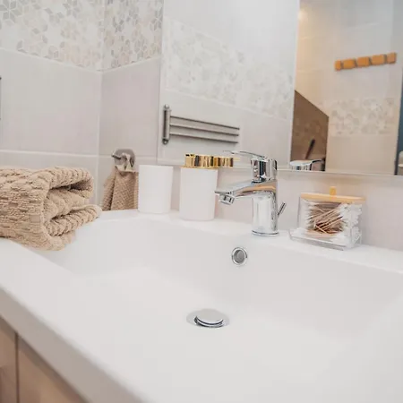 Des Frangines Tatil Evi *