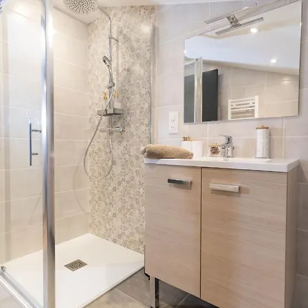 Des Frangines * Saint-Georges-de-Luzençon